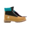 Premium 6-Inch Waterproof Boot mit breiter Passform „Weizenfarbenes Nubukleder mit schwarzem und blauem Kragen“