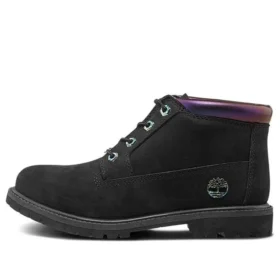 Nellie 6-Inch Chukka-Stiefel mit Irisierungseffekt, wasserdicht, „Schwarz Nubuck“